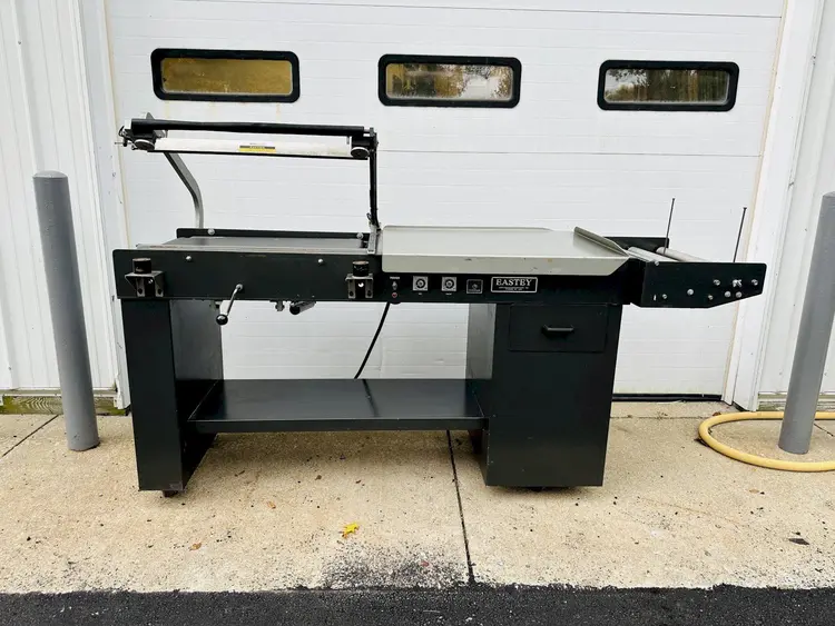 Used 2003 EASTEY EM28T Sealers Ohio US | Portage Packaging Systems, Inc. #393959
