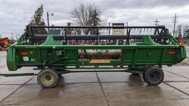 Used 2009 JOHN DEERE 620F Auger Headers | Rosseel's Equipment Inc #720598