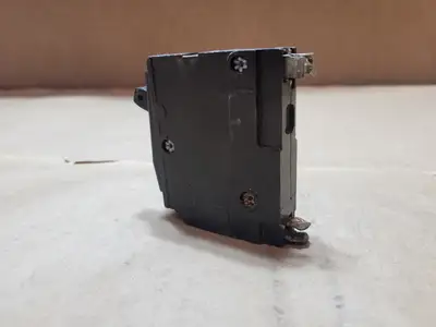 Used SQUARE D QO115 Switchgears British Columbia CA | Lenmark #1438613