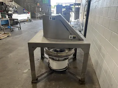 USED SWECO 30 INCH