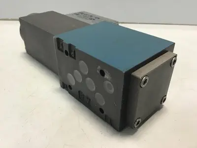 USED BOSCH 0 811 404 811