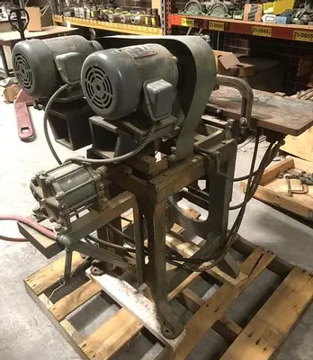 CAROLINA HORIZONTAL BORING MACHINE
