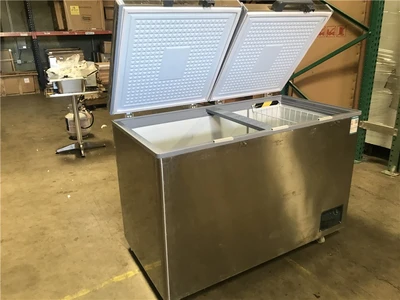 171-0379 51" Stainless Steel Self Contained Seafood Fish Chest Freezer