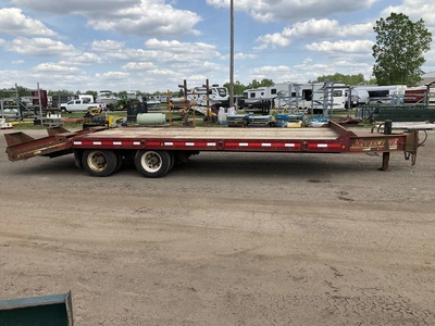USED 2016 INTERSTATE TRAILER