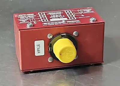 Banner MB5R LOGIC MODULE. Loc5E11