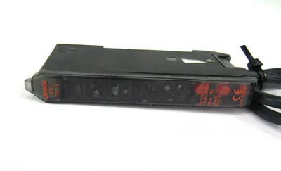 USED OMRON E3X-DA11-S