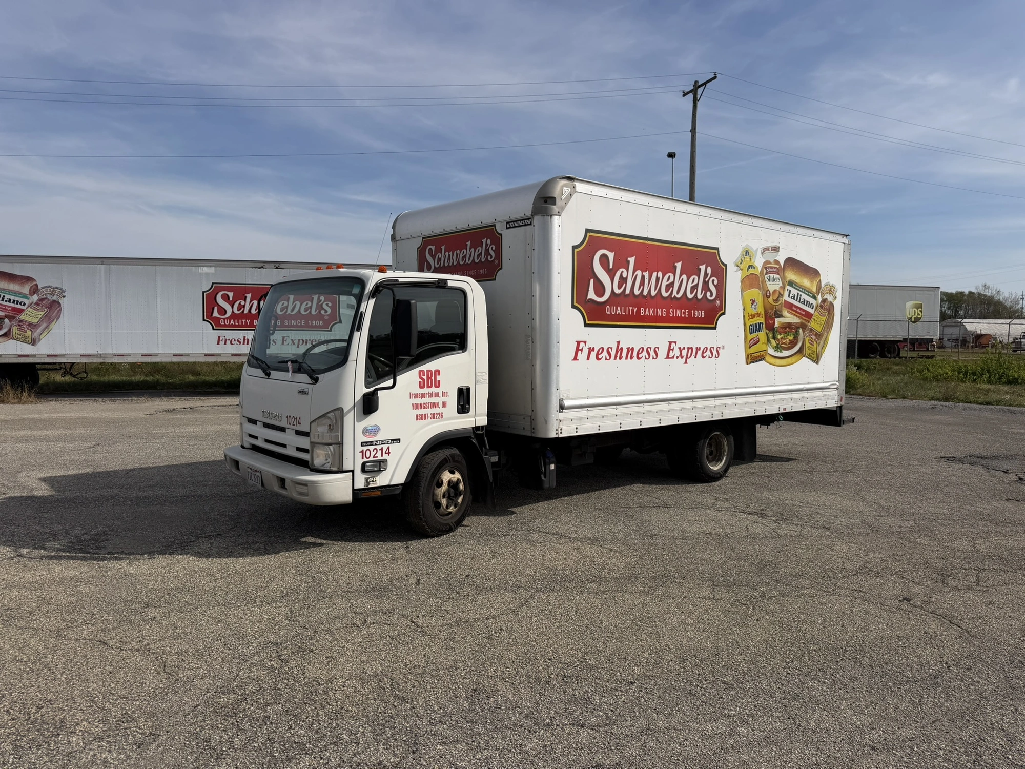 Used 2014 ISUZU NPR HD Box trucks Ohio US | Miedema Asset Management Group #1709379