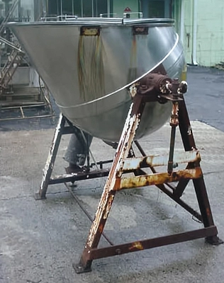USED LEE 100 GALLON INCLINDED KETTLE 100 GAL INCLINED