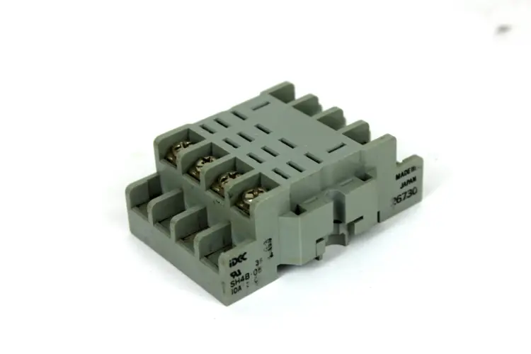 Used IDEC SH4B-05 Relays & Switches Kentucky US | Industrial Parts R Us Inc. #356594