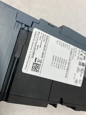USED SIEMENS LOW-VOLTAGE MOLDED CASE CIRCUIT BREAKER 125A 3-POLE