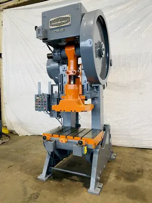 USED JOHNSON 125BG/AC