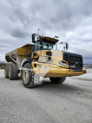 USED 2018 BELL B40E