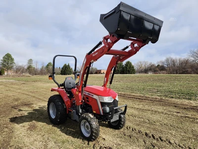 New | in-Stock 2025 MASSEY FERGUSON 1E.35 Tractor Loaders New York US | Abele Tractor #1343038