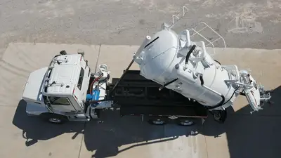 Used 2019 VOLVO VHD64B200 Vacuum Truck Texas US | Roll Off Truck World #1492006