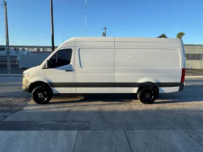 Used 2024 MERCEDES-BENZ 2500 Vans Florida US | Truck and Van Outlet #1509211