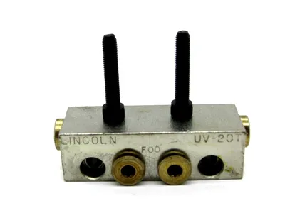 NEW LINCOLN INDUSTRIES 882202 VALVE BLOCK ASSEMBLY UV-20T