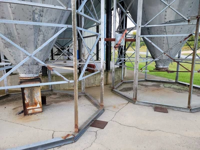Used BROCK _UNKNOWN_ Silos New York US | Solutions 4 Manufacturing #1404211