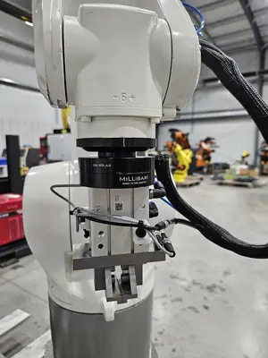 USED 2021 KUKA KR10 R1100