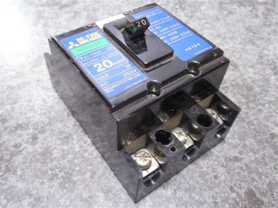 Mitsubishi NF30-CB No-Fuse Circuit Breaker 20 Amps 250VAC Used
