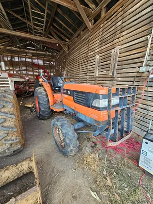 KUBOTA L3710 Tractor | Iron Listing (5)