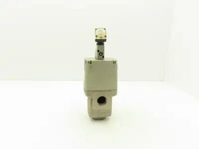 SMC VNH413A High Pressure Coolant Valve 24V 3 Port 7.0MPa Normally Closed 1"NPT