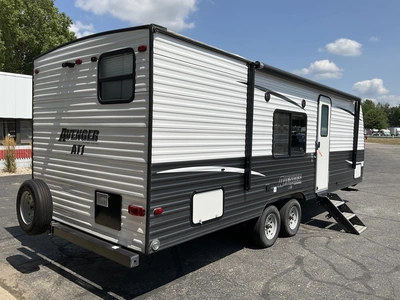 Used 2020 AVENGER FOREST RIVER Campers, Caravans, Motorhomes Michigan US | Miedema Asset Management Group #1337428