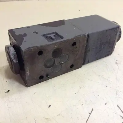 USED VICKERS DG4V322AMUHL760