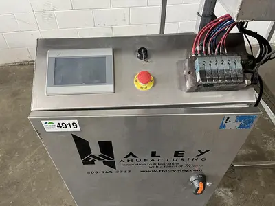 Hayley Manufacturing Diverting Conveyor System