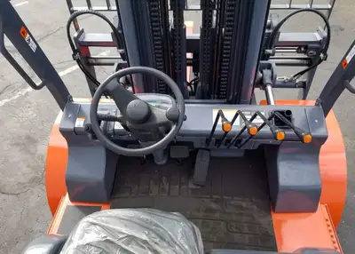 USED 2025 OCTANE FY70