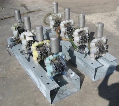 1/2" Airpowered Double Diaphragm Pumps, qty. 8