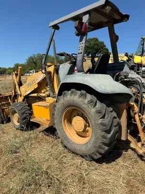 Used 2001 CASE 570LXT Skid Loaders California US | Ben Kaplan Equipment #1452560