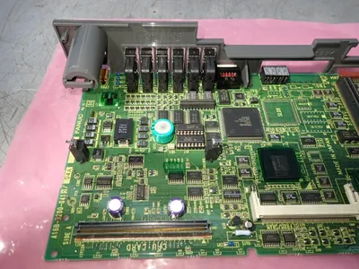 NEW FANUC A16B32000412/04A