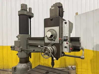 USED KITCHEN & WADE 4'6" E32