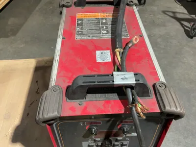 Used LINCOLN ELECTRIC POWER WAVE® C300 ADVANCED PROCESS WELDER Wire Feed Welders Michigan US | Miedema Asset Management Group #1423502