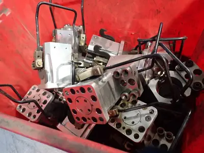 Robot Housing System