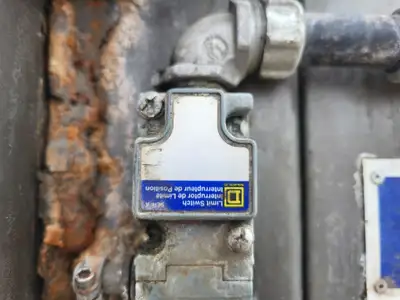USED QUADRA-JET 250-15