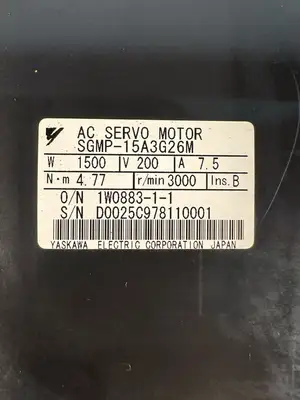 Yaskawa SGMP-15A3G26M AC Servo Motor 1500W 200V 7.5A (3.6.4)