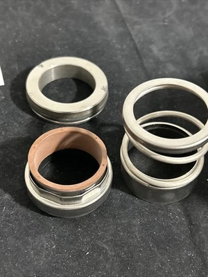 NEW Flowserve 31448