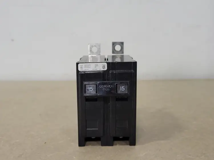 Used CUTLER-HAMMER BA215 Switchgears British Columbia CA | Lenmark #239410