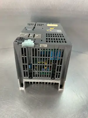 Siemens 6SL3224-0BE22-2AA0 Ver. D02 Sinamics PM240 (8.3.1)
