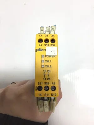 PILZ PNOZ X2.1 24VAC/DC-2N/0 1N/C SAFETY RELAY 774306