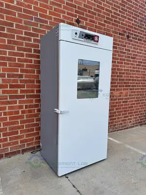 USED SHELDON SCO40 LARGE CAPACITY UPRIGHT CO2 INCUBATOR 60°C 40 CU. FT.
