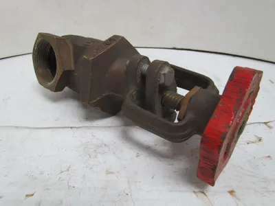 United 1990 Fire Main Gate Valve 1-1/2" NPT 175 WOG 150 WSP