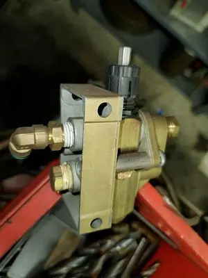 USED MASTER PNEUMATIC D7100-1