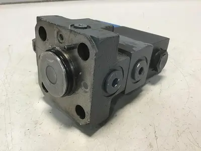 USED VICKERS DG4V-3-2AL-M-U-HL7-60