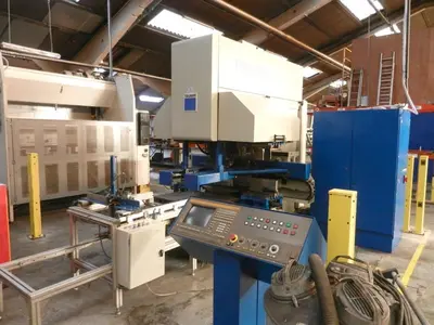 USED TRUMPF TRUMAFORM 400 30 TON X 430 MM
