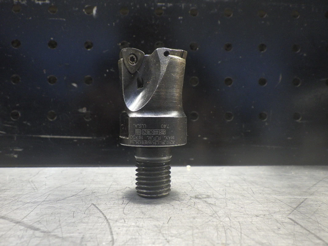 SECO Indexable 1-1/4" Coolant Thru Endmill R217.21-1.2516PER125.3A (LOC2888C)