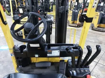 USED 2020 HYSTER E50XN-33