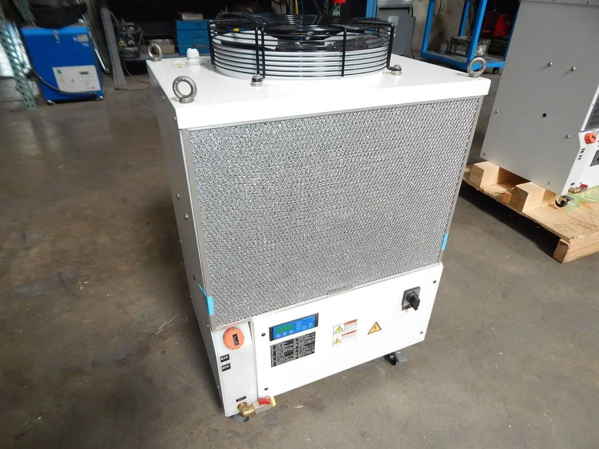 Used H.I.B. SYSTEMTECHNIK RFCS-G2-001500-W-L-R25-2-IW-UL Chillers Texas US | Aucto #1307294