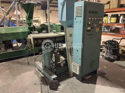 Used WELEX 2 INCH DC ORIGINAL EXTRUDER Extruders Pennsylvania US | US Recycling Equipment #1262699